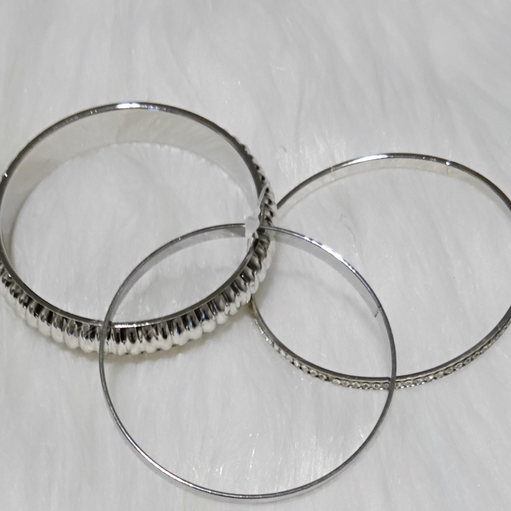 Elegant Silver Bangle Set